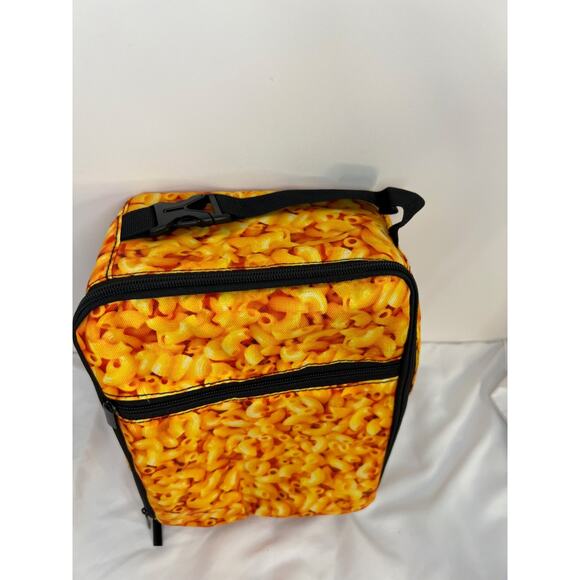 Mac and Cheese Lunchbox! - Picture 3 of 6